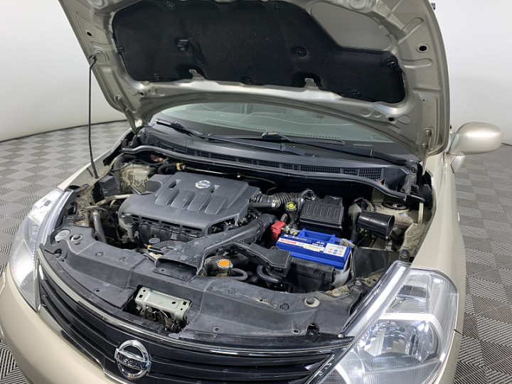 NISSAN Tiida 1.6, 2010 года, Автоматическая, БЕЖЕВЫЙ
