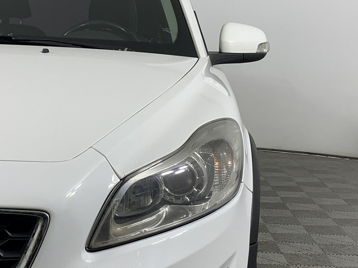 VOLVO C30 2, 2011 года, Автоматическая, БЕЛЫЙ