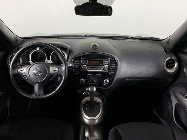 NISSAN Juke 1.6, 2015 года, Вариатор, Серебристый