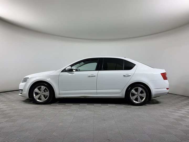 SKODA Octavia 1.8, 2015 года, Робот, БЕЛЫЙ