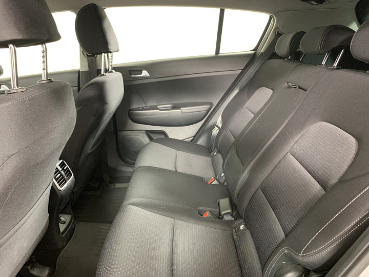 KIA Sportage 2, 2020 года, Механика, СЕРЫЙ