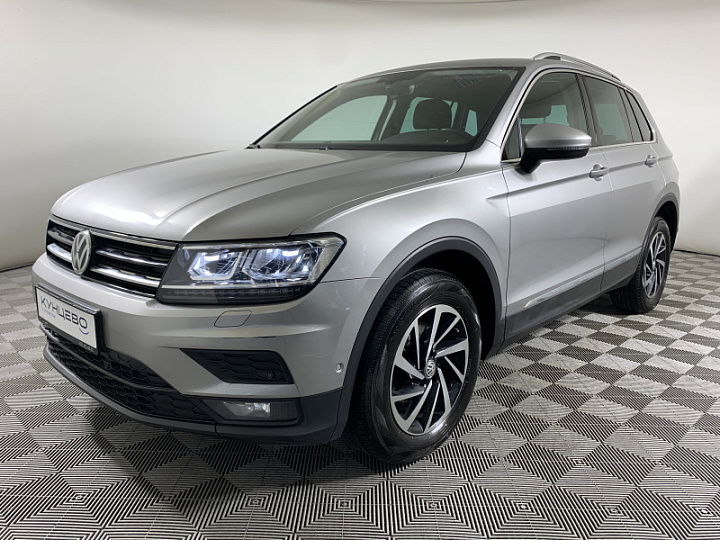 VOLKSWAGEN Tiguan 1.4, 2018 года, Робот, Серебристый