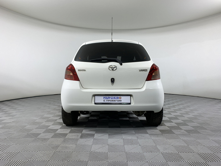 TOYOTA Yaris 1.3, 2008 года, Робот, БЕЛЫЙ