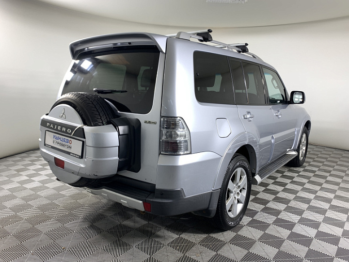 MITSUBISHI Pajero 3.8, 2007 года, Автоматическая, Серебристый
