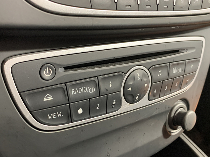 RENAULT Megane 1.6, 2010 года, Механика, ТЕМНО-СИНИЙ