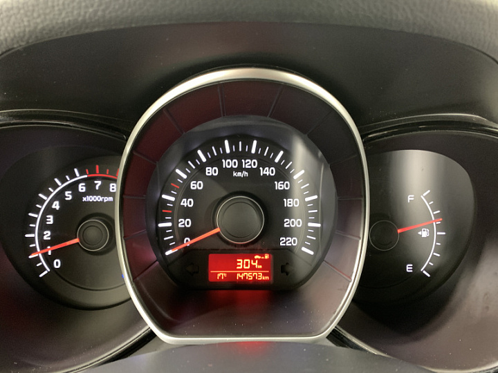 KIA Rio 1.4, 2015 года, Механика, БЕЛЫЙ