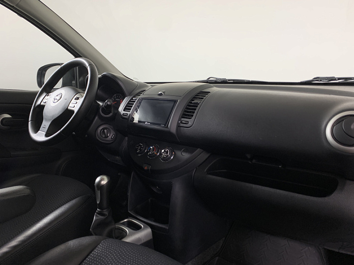 NISSAN Note 1.4, 2012 года, Механика, СЕРЫЙ