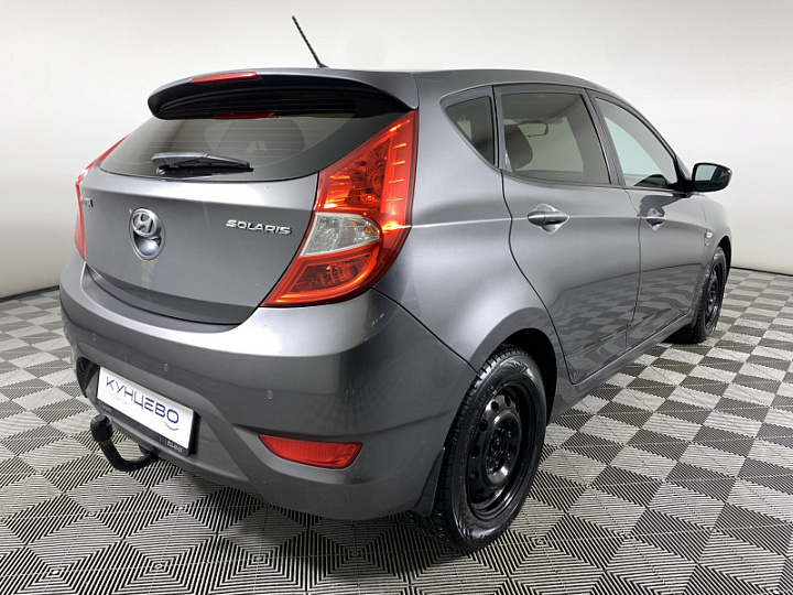 HYUNDAI Solaris 1.6, 2014 года, Автоматическая, Черно-Серый