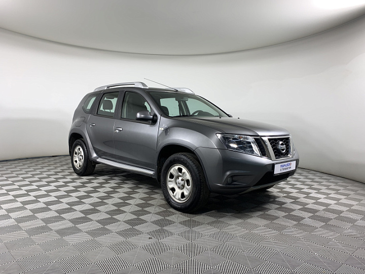NISSAN Terrano 2, 2016 года, Механика, СЕРЫЙ