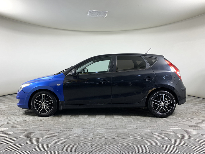 HYUNDAI i30 1.6, 2010 года, Автоматическая, ЧЕРНЫЙ