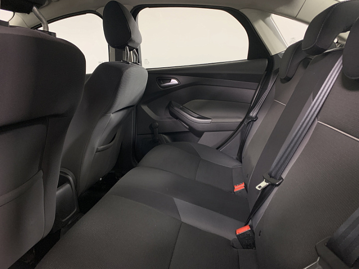 FORD Focus 2, 2013 года, Робот, Серебристый