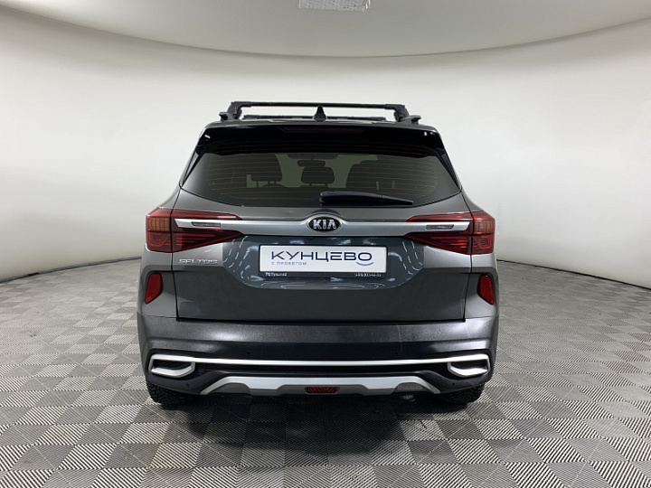 KIA Seltos 1.6, 2021 года, Автоматическая, СЕРЫЙ