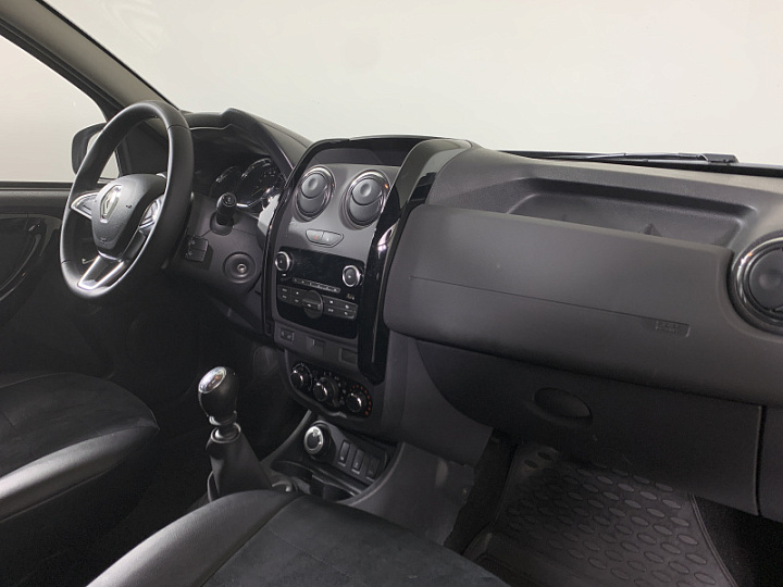 RENAULT Duster 2, 2020 года, Механика, ЧЕРНЫЙ