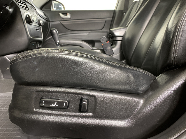 HYUNDAI Sonata 2.4, 2006 года, Автоматическая, БЕЖЕВЫЙ