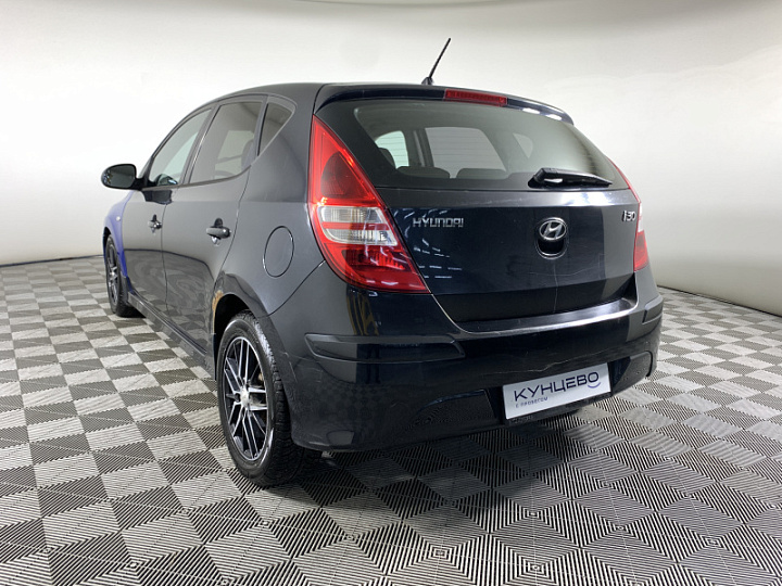 HYUNDAI i30 1.6, 2010 года, Автоматическая, ЧЕРНЫЙ