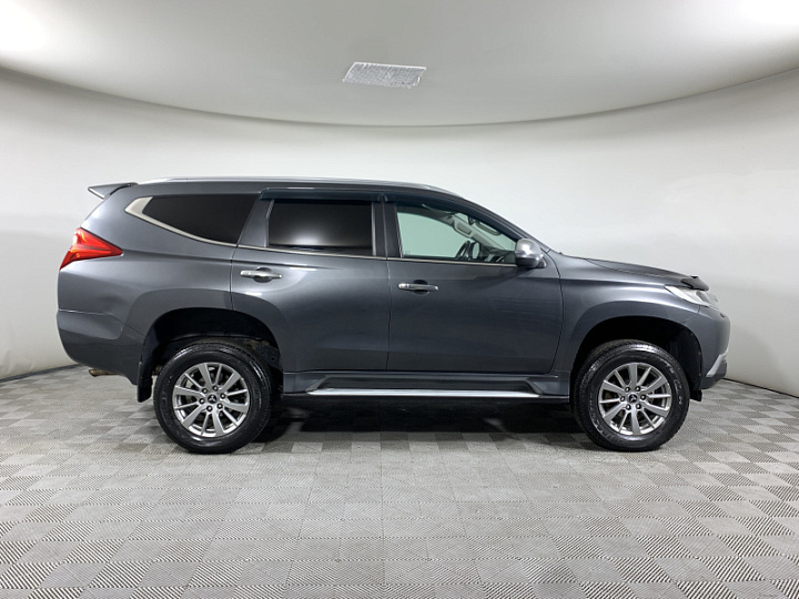 MITSUBISHI Pajero Sport 2.4, 2018 года, Автоматическая, СЕРЫЙ