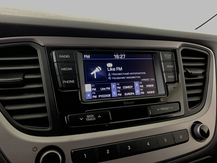 Hyundai Solaris 1.6, 2018 года, Автоматическая, белый