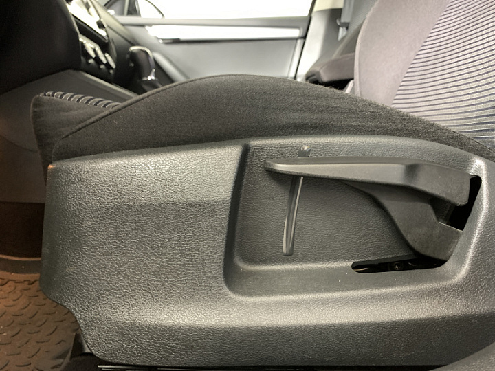 SKODA Octavia 1.4, 2015 года, Робот, ЧЕРНЫЙ