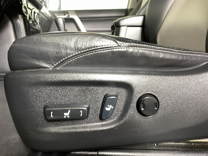 TOYOTA Land Cruiser Prado 4, 2013 года, Автоматическая, ЧЕРНЫЙ