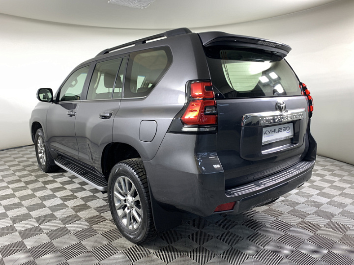 TOYOTA Land Cruiser Prado 2.8, 2017 года, Автоматическая, СЕРЫЙ