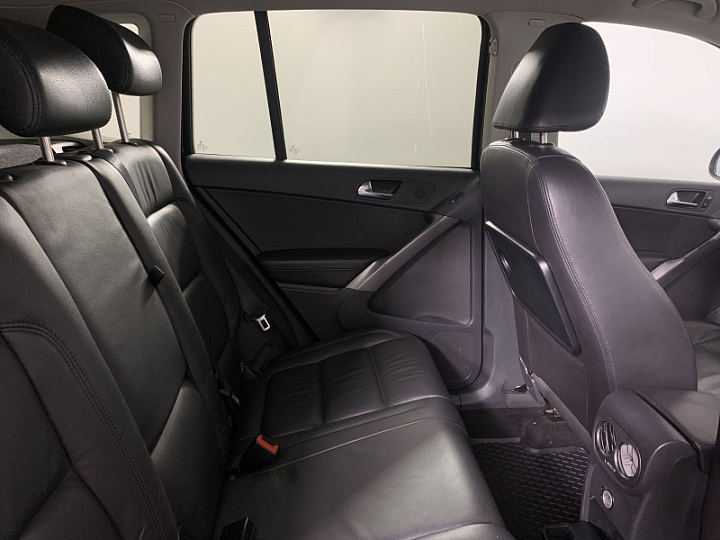 VOLKSWAGEN Tiguan 2, 2009 года, Автоматическая, ЧЕРНЫЙ