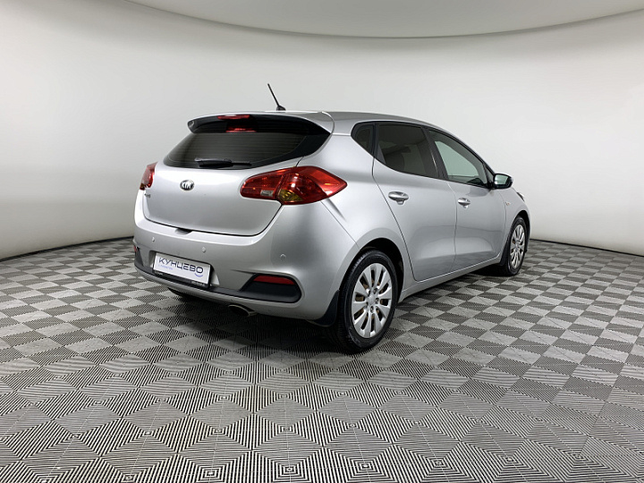 KIA Ceed 1.6, 2013 года, Механика, БЕЛЫЙ