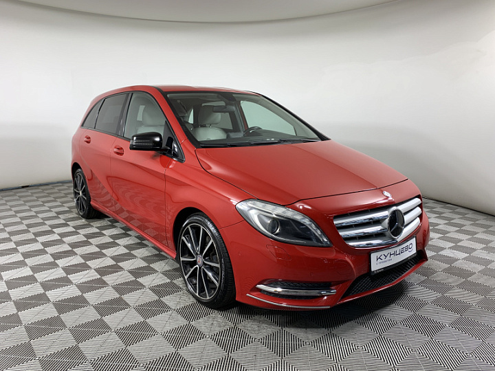 MERCEDES-BENZ B-Класс 1.6, 2012 года, Робот, КРАСНЫЙ