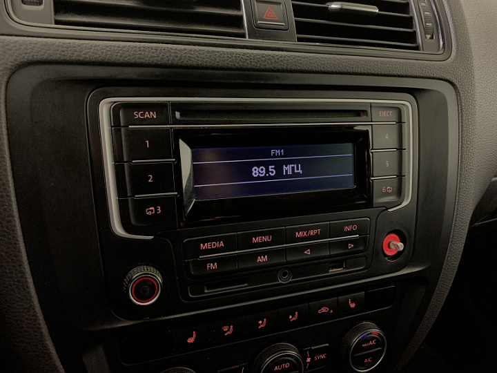 VOLKSWAGEN Jetta 1.6, 2016 года, Механика, ЧЕРНЫЙ