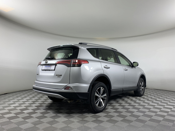 TOYOTA RAV4 2, 2015 года, Вариатор, Серебристый