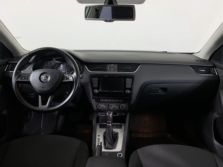 SKODA Octavia 1.4, 2016 года, Робот, БЕЛЫЙ