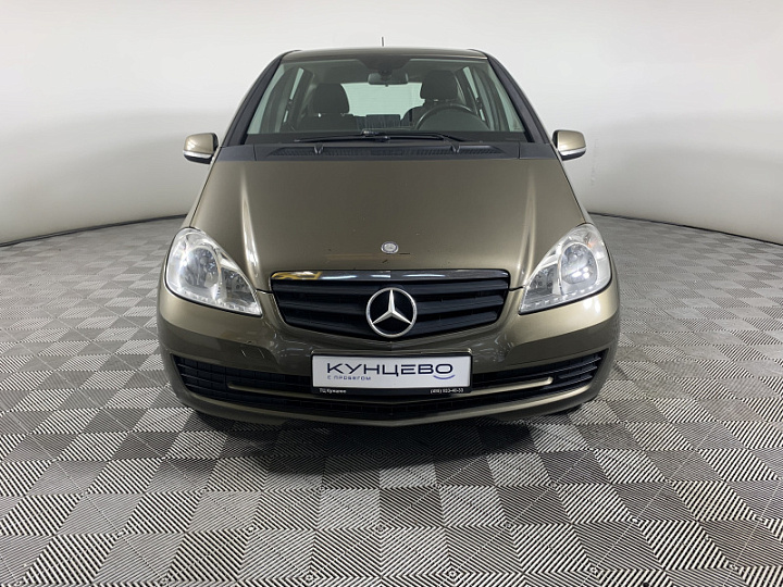 Mercedes-Benz A-Класс 1.7, 2011 года, Автоматическая, КОРИЧНЕВЫЙ