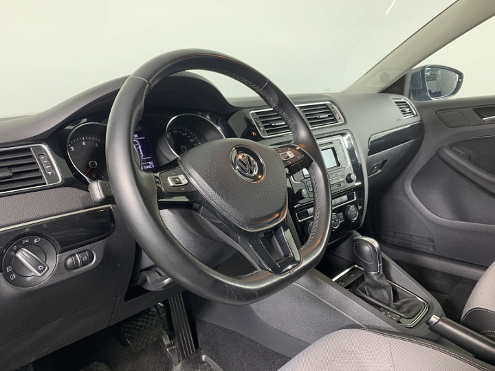VOLKSWAGEN Jetta 1.6, 2015 года, Автоматическая, ТЕМНО-СЕРЫЙ
