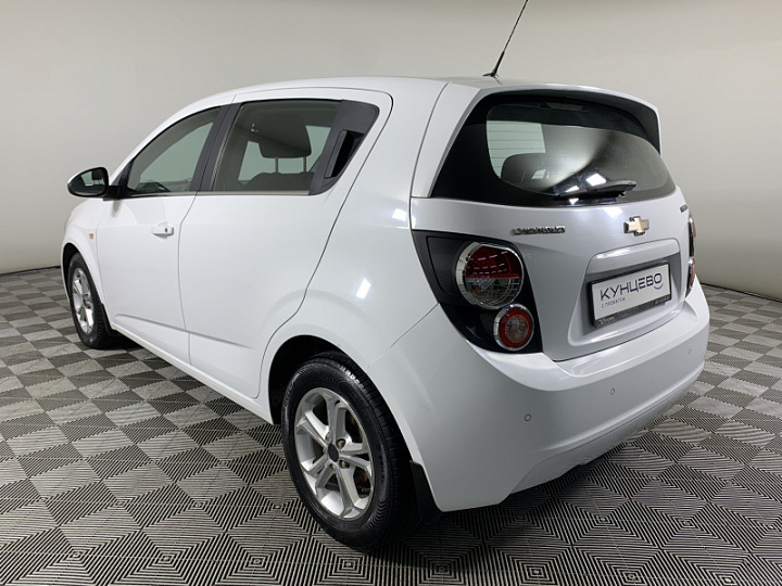 CHEVROLET Aveo 1.6, 2012 года, Автоматическая, БЕЛЫЙ