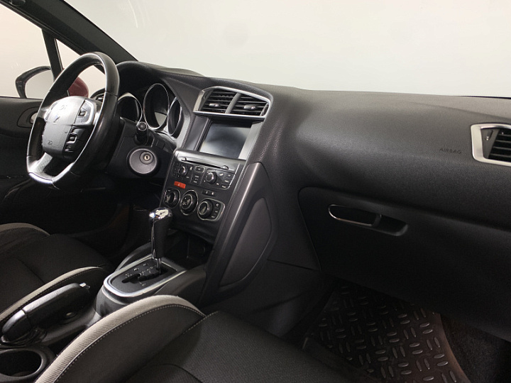 CITROEN DS4 1.6, 2012 года, Автоматическая, КРАСНЫЙ