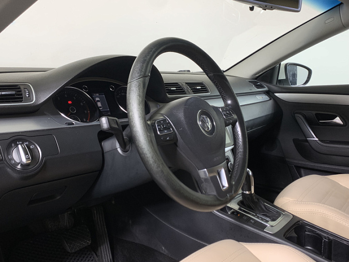 Volkswagen Passat CC 1.8, 2011 года, Робот, Белый