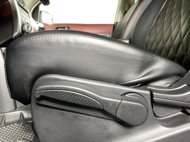 Nissan X-Trail 2, 2012 года, Вариатор, Черный