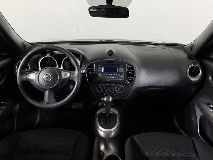 NISSAN Juke 1.6, 2013 года, Вариатор, Серебристый