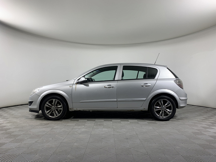 OPEL Astra 1.8, 2008 года, Автоматическая, Серебристый