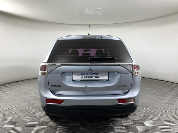 MITSUBISHI Outlander 2, 2013 года, Вариатор, Серебристый