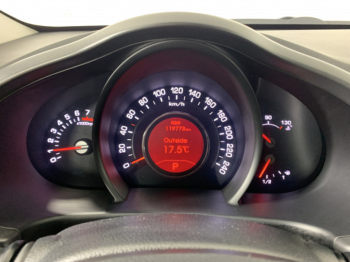 KIA Sportage 2, 2013 года, Автоматическая, БЕЛЫЙ