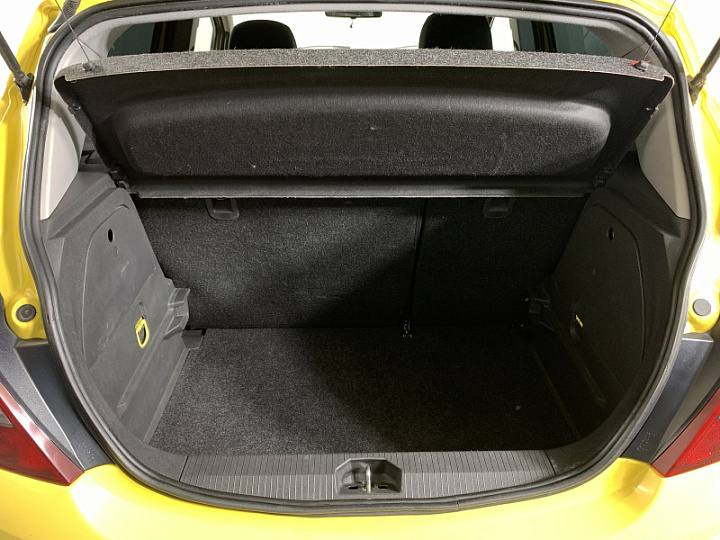 Opel Corsa 1.4, 2013 года, Автоматическая, желтый