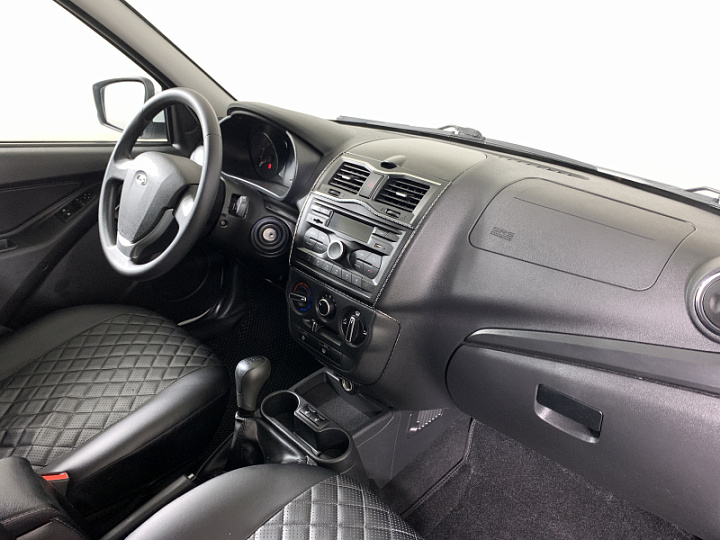 Lada Granta 1.6, 2019 года, Механика, БЕЛЫЙ