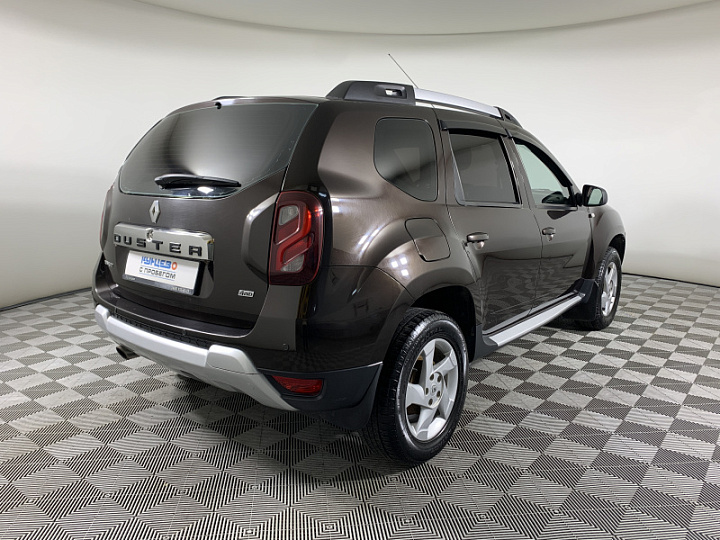 RENAULT Duster 2, 2017 года, Механика, Темно-Коричневый