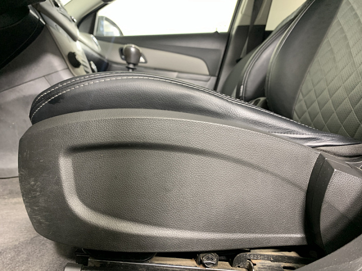 CHEVROLET Cruze 1.6, 2011 года, Механика, Аквамарин