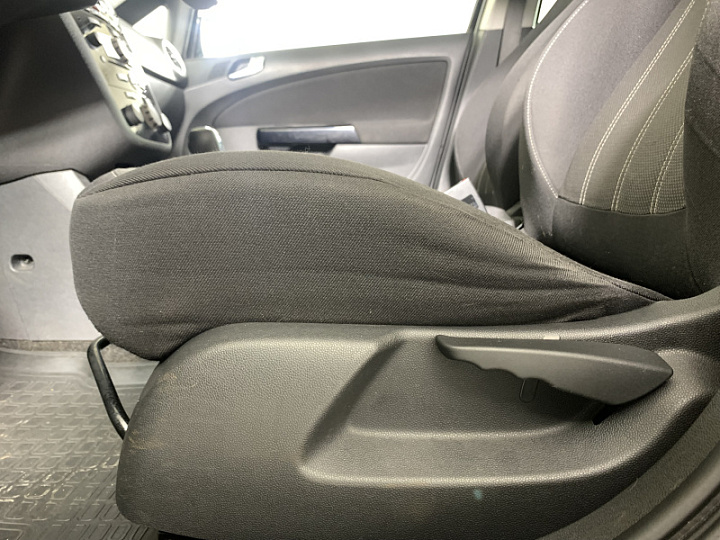 Opel Corsa 1.4, 2013 года, Автоматическая, ЧЕРНЫЙ