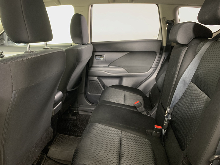 MITSUBISHI Outlander 2, 2013 года, Вариатор, БЕЛЫЙ