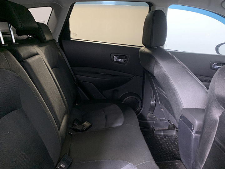 NISSAN Qashqai 1.6, 2013 года, Автоматическая, ЧЕРНЫЙ