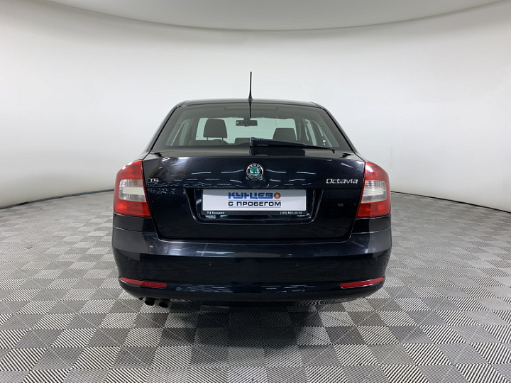 SKODA Octavia 1.8, 2012 года, Автоматическая, ЧЕРНЫЙ