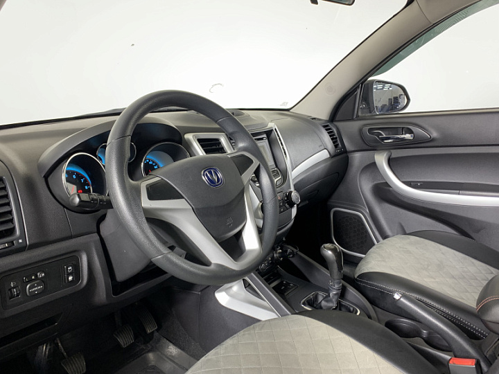 CHANGAN CS35 1.6, 2018 года, Механика, КОРИЧНЕВЫЙ