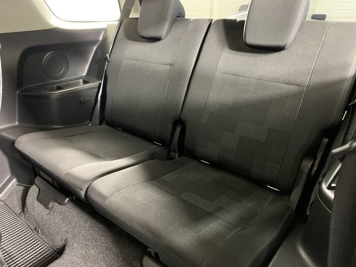 Suzuki Grand Vitara 2.4, 2011 года, Автоматическая, Серый